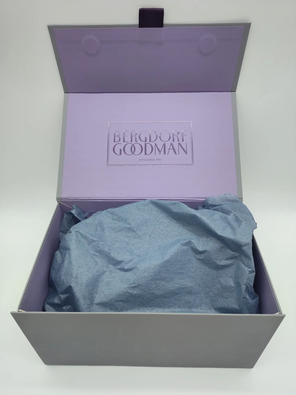 BERGDORF GOODMAN Magnetic Gift Box Ribbon Tissue Luxury Packaging Gray Purple